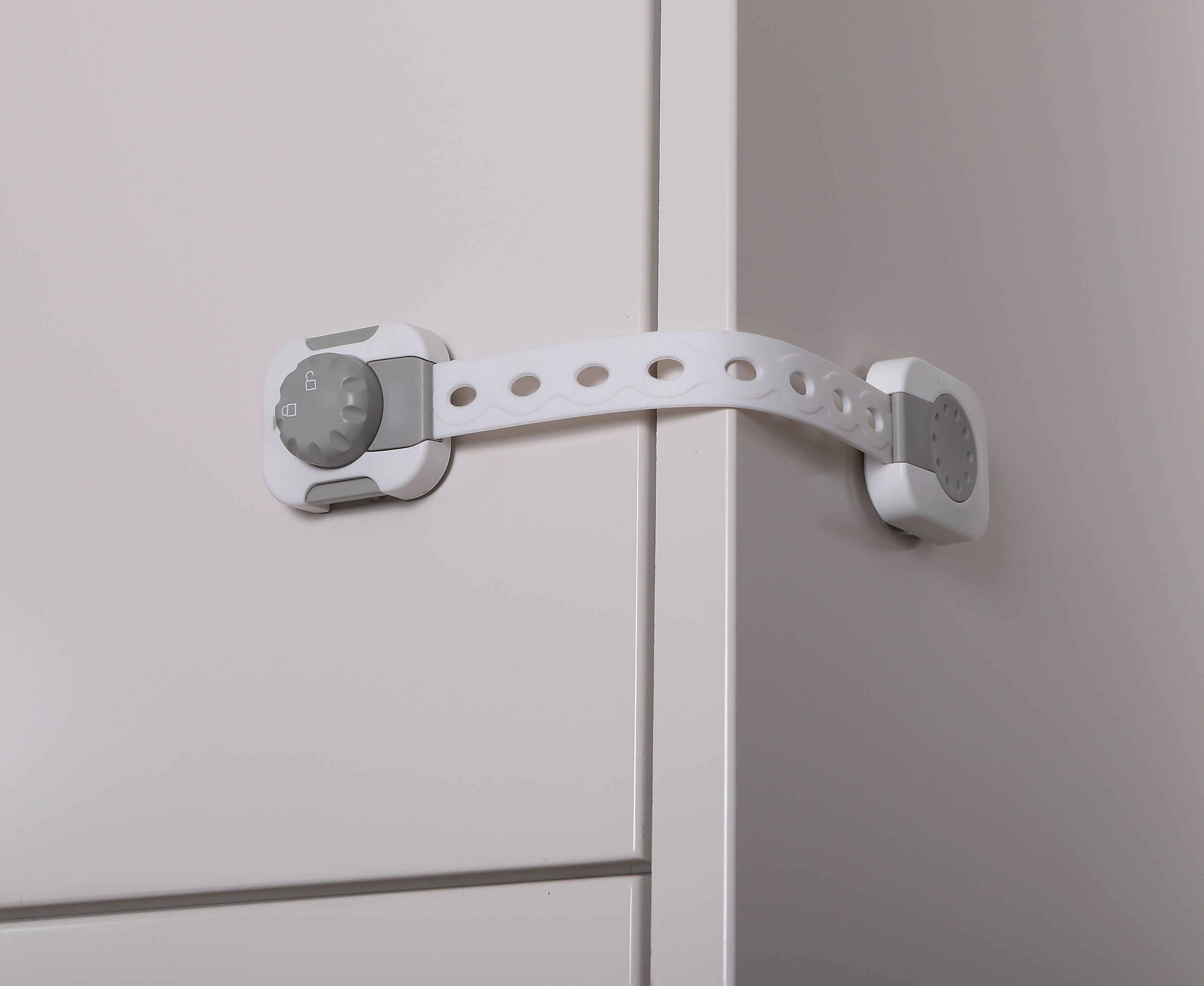 Twist 'N Lock®  Multi-Purpose Adjusta-Latch® - 2 Pack, White / Grey