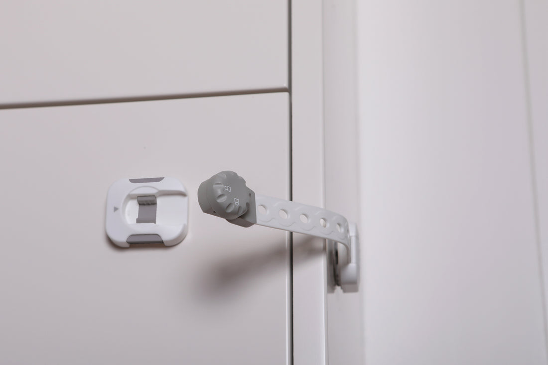 Twist 'N Lock Multi-Purpose Latch 6Pk White/Grey