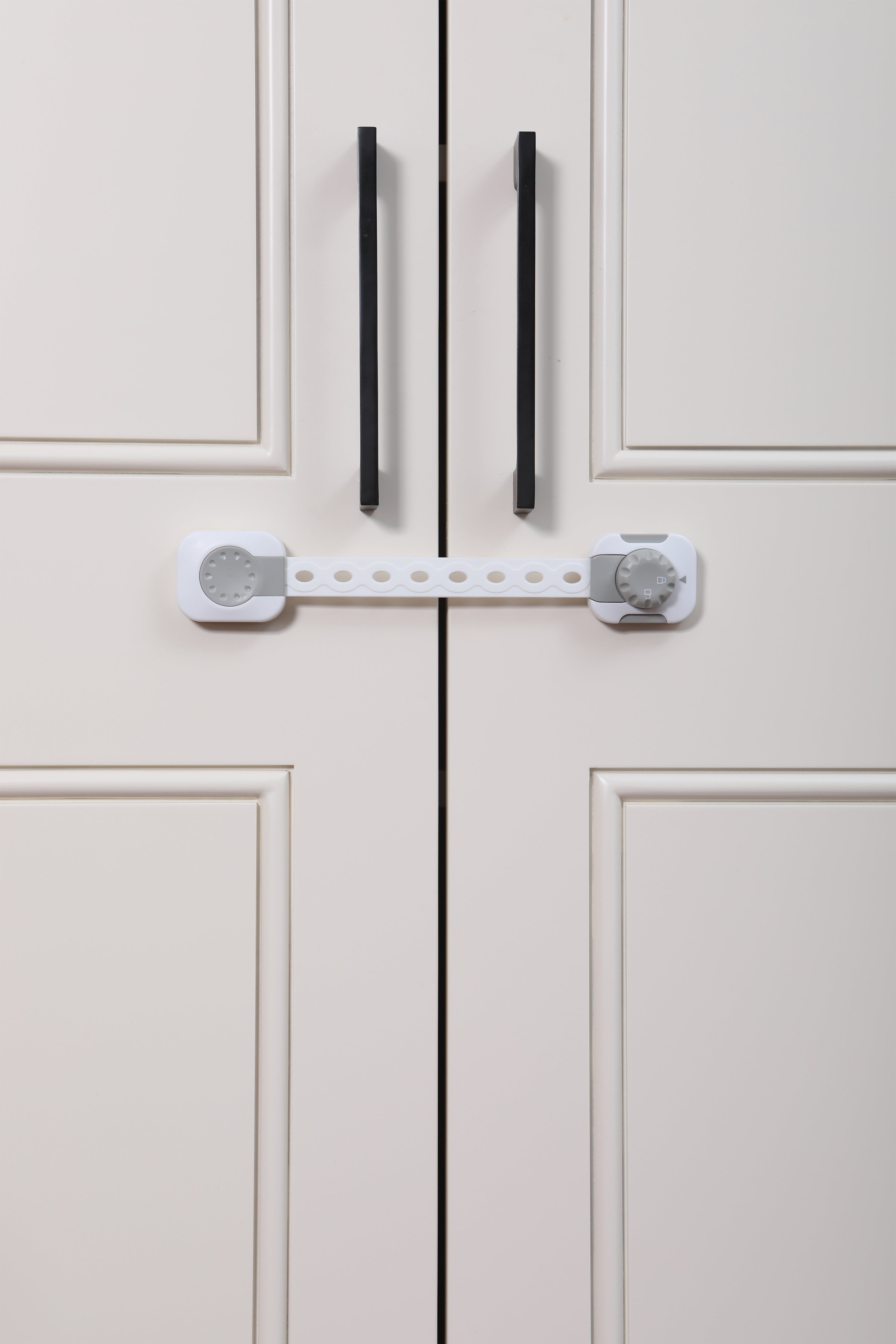 Twist 'N Lock®  Multi-Purpose Adjusta-Latch® - 2 Pack, White / Grey