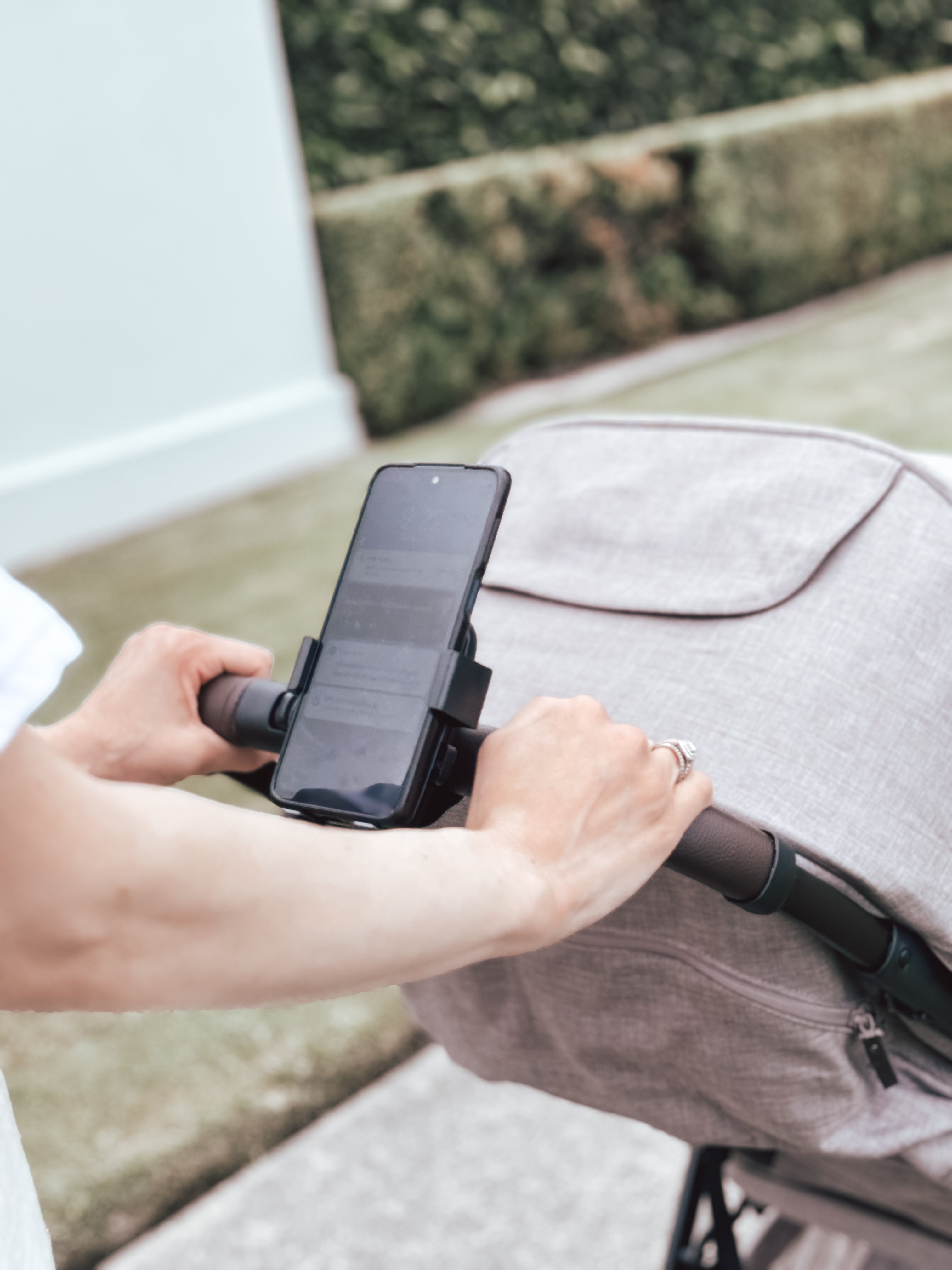 Strollerbuddy Ezy-Fit Phone Holder