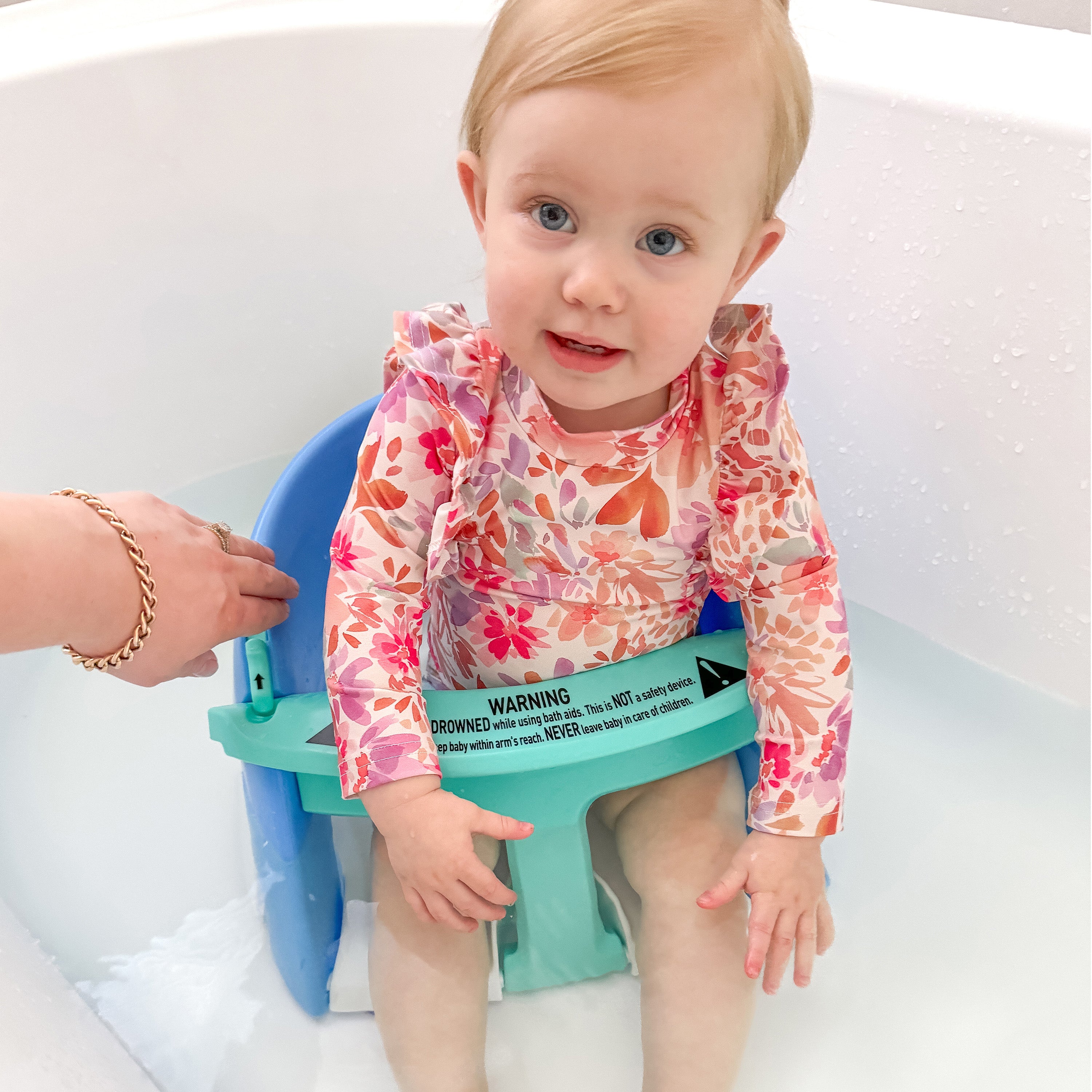 Dreambaby Baby Bath Seat | Non-Slip Suction 5–10 Months | Aqua/Blue