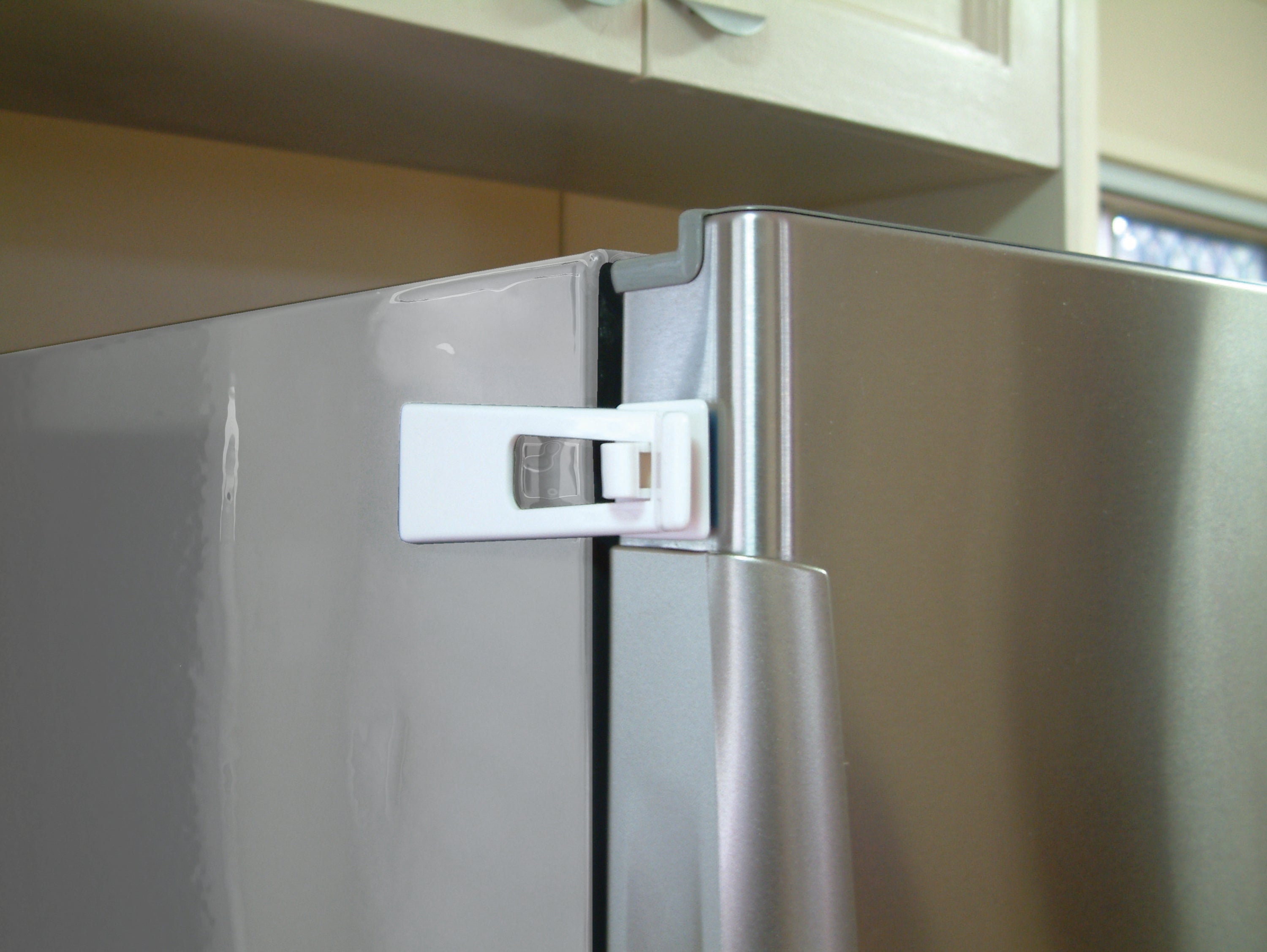 Refrigerator Latch
