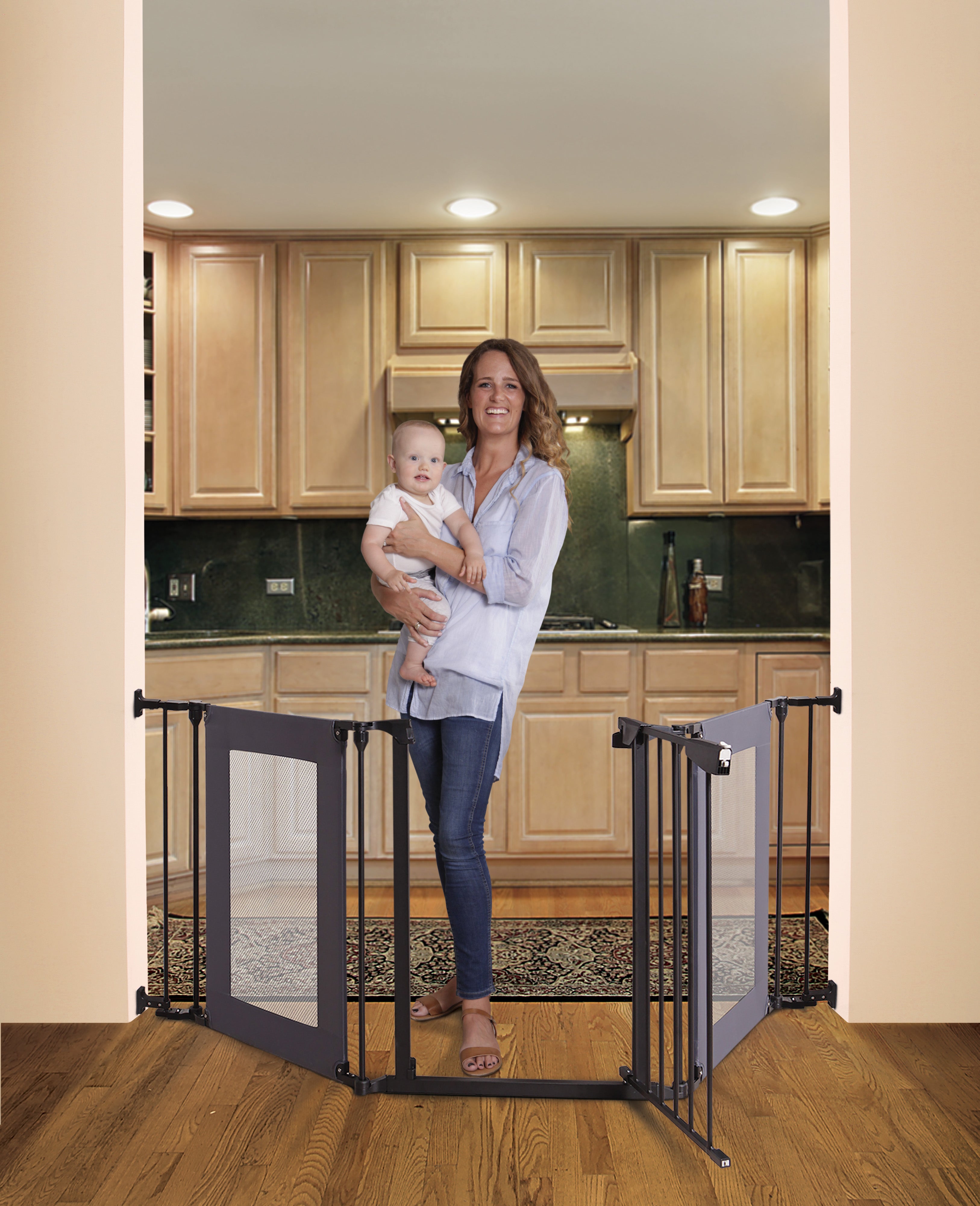 DENVER ADAPTA-GATE® - BLACK METAL WITH GREY MESH PANELS
