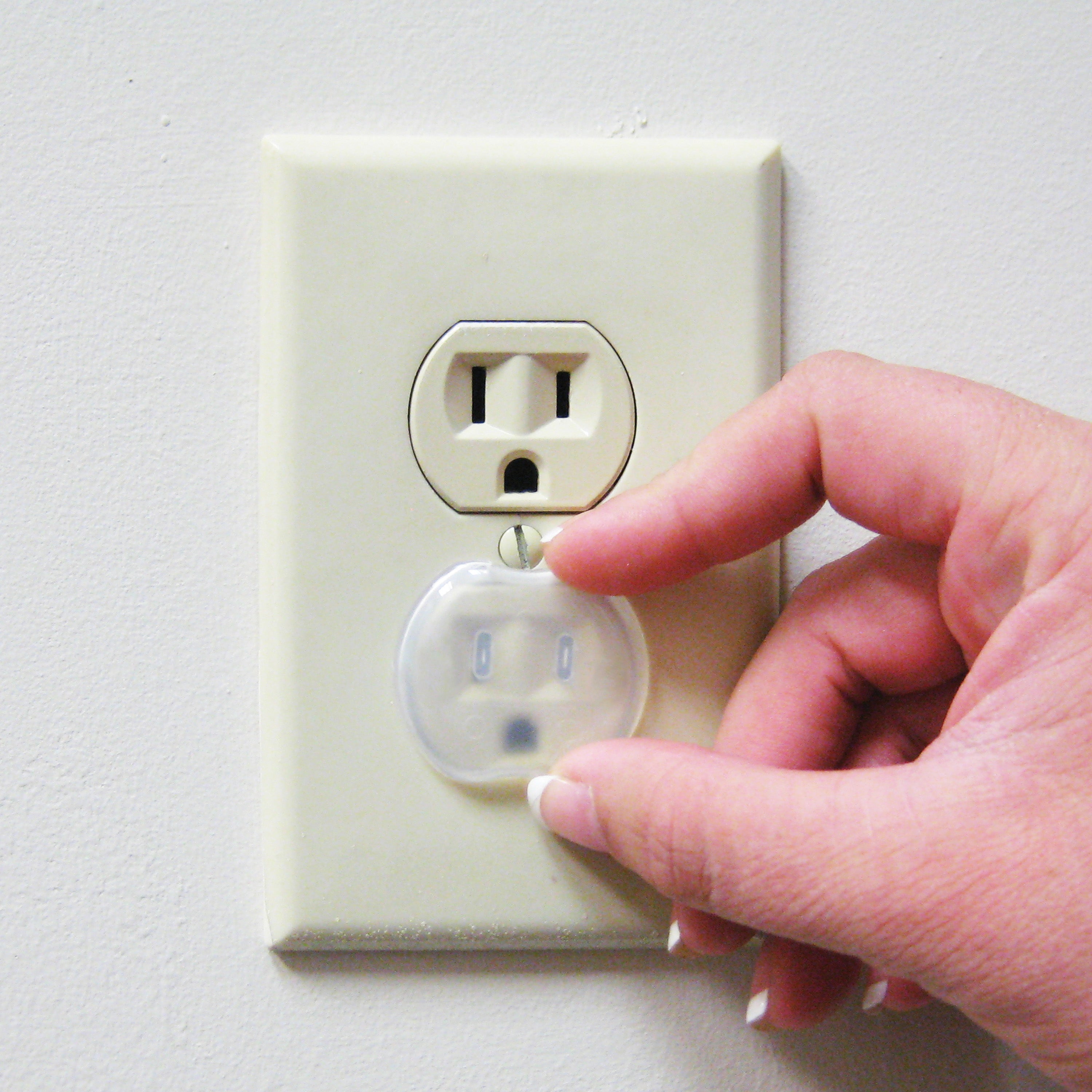 Safety Catches And Outlet Plug - 10 Piece Clear