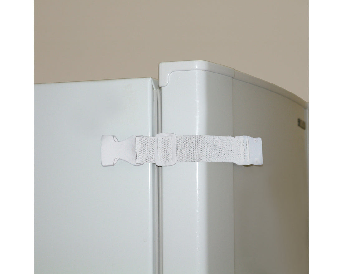 Adjusta-Latch¨ Adjustable Strap Latch